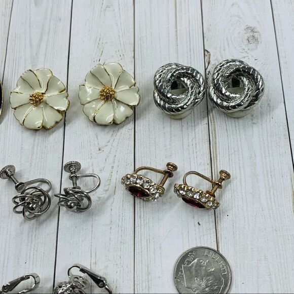 VTG Clip On Earring Lot - Picture 3 of 5
